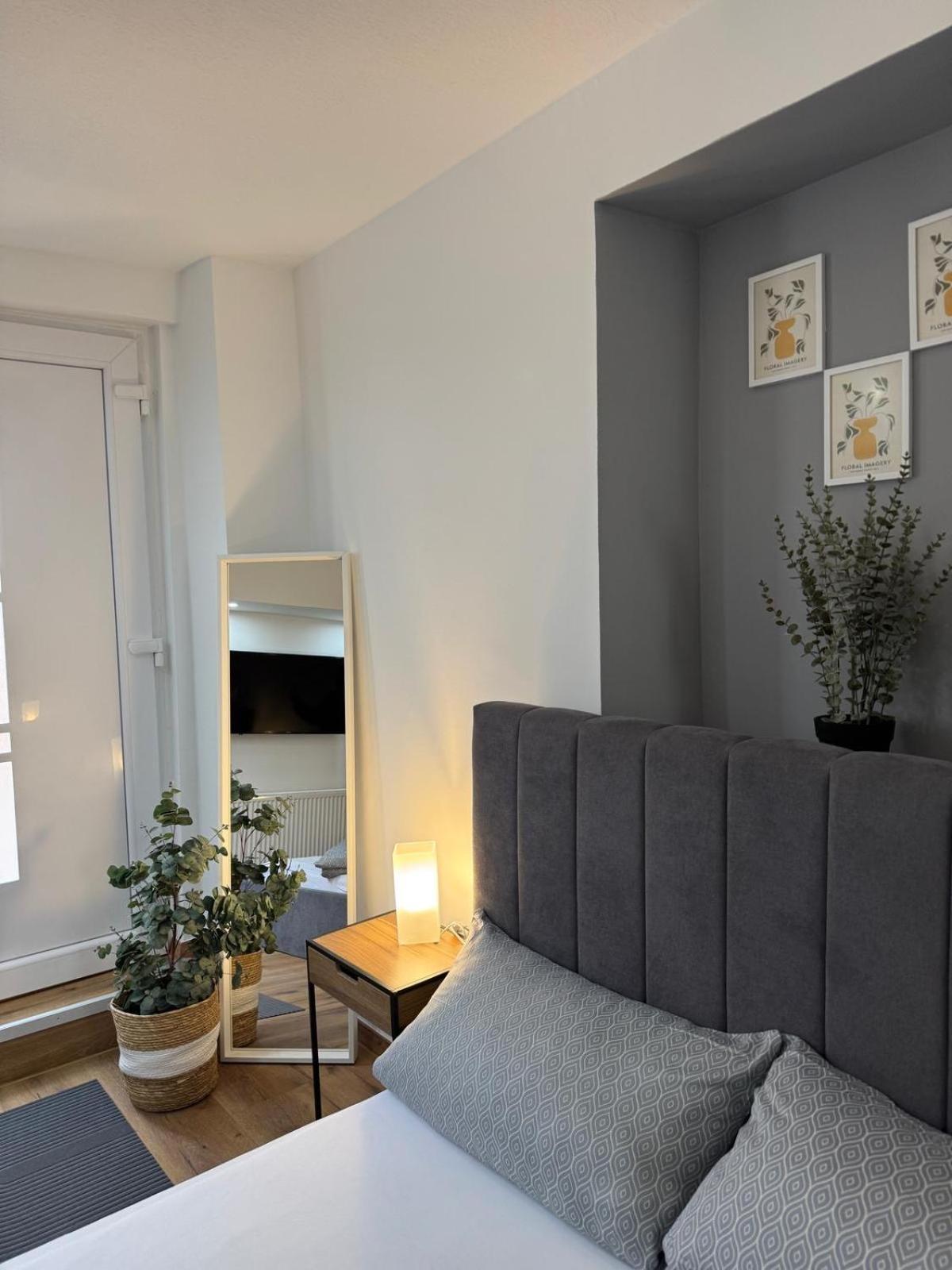 M & E Ferienwohnung Bad Mergentheim Buitenkant foto